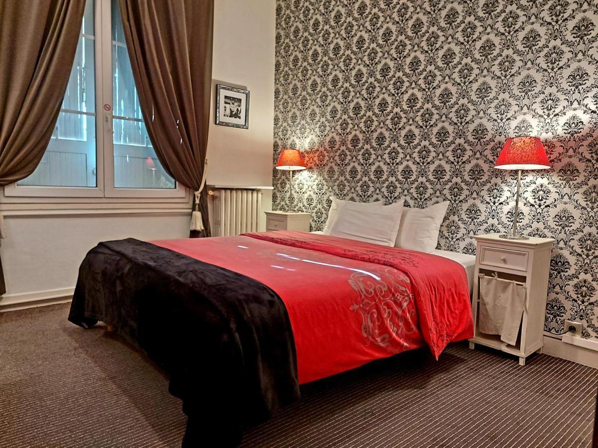 Hotel Mondial Tours Kültér fotó